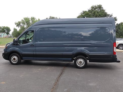 Used 2022 Ford Transit 250 148 High Roof Extended AWD w/ Parcel Delivery Package image 9