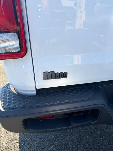 Used 2021 Jeep Gladiator Sport AWD/4WD image 10