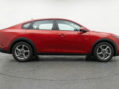 Used 2025 Kia K4 FWD image 11
