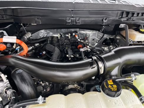 Used 2024 Ford F150 Platinum w/ Equipment Group 702A High image 34