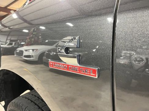 Used 2022 RAM 3500 Big Horn image 30