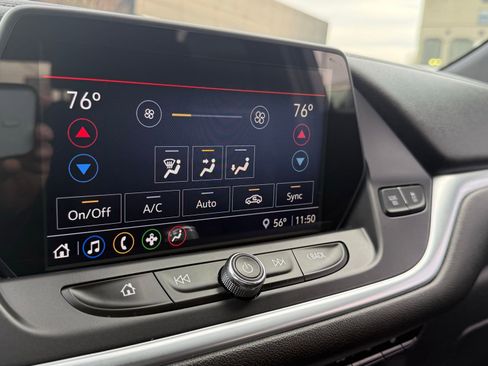 Used 2021 Chevrolet Blazer LT FWD image 38