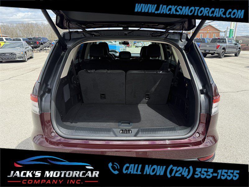 Used 2024 Lincoln Aviator Reserve w/ Equipment Group 201A AWD/4WD image 14