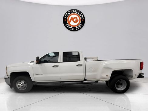 Used 2016 Chevrolet Silverado 3500 W/T w/ WT Convenience Package RWD image 4