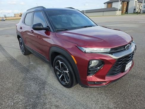 Used 2023 Chevrolet TrailBlazer RS FWD image 15