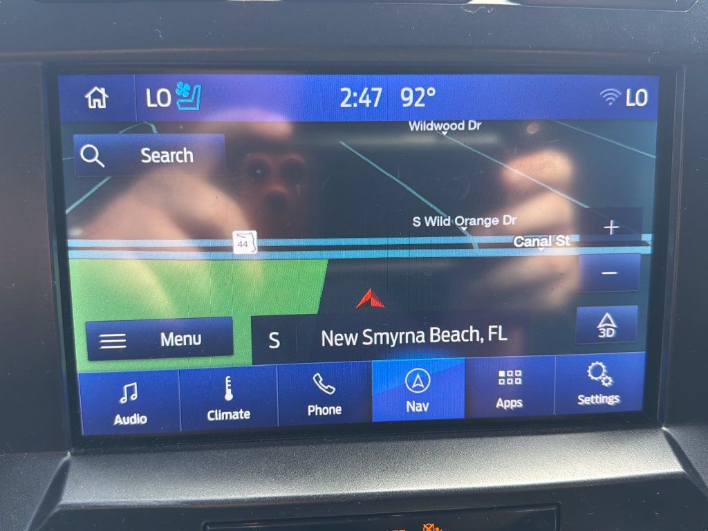 Used 2019 Ford F150 Platinum w/ Equipment Group 701A Luxury AWD/4WD image 26