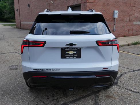 New 2027 Chevrolet Equinox RS w/ Safety and Technology Package AWD/4WD image 7