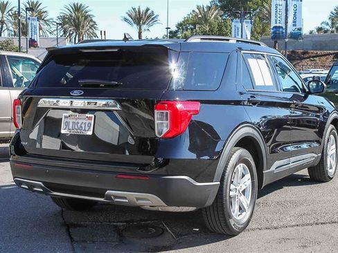 Certified 2023 Ford Explorer XLT w/ Equipment Group 202A image 10