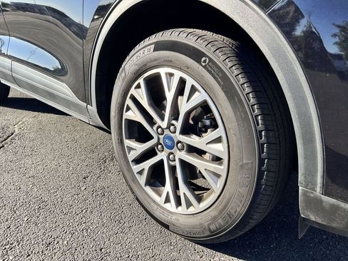 Used 2022 Ford Escape SEL image 41