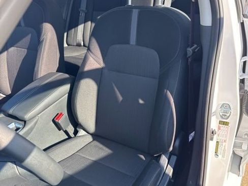 Used 2025 Nissan Sentra SV image 10