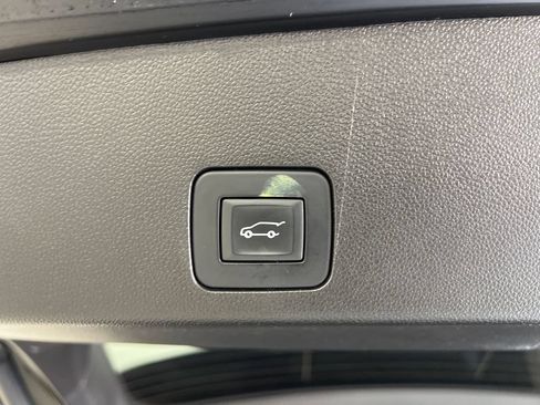 Used 2022 Buick Encore GX Select w/ Experience Buick Package AWD/4WD image 11