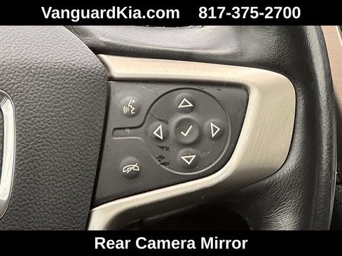 Used 2021 GMC Acadia Denali w/ Denali Technology Package FWD image 16