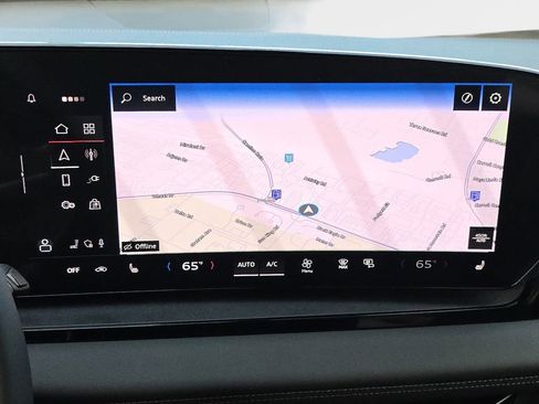 New 2025 Audi Q6 e-tron Premium image 25