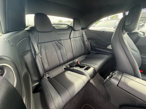 Used 2025 Mercedes-Benz CLE 300 4MATIC Cabriolet image 22