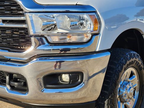 Certified 2022 RAM 2500 Big Horn w/ Cold Weather Group image 10