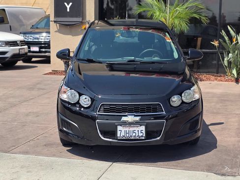 Used 2014 Chevrolet Sonic LT FWD image 4