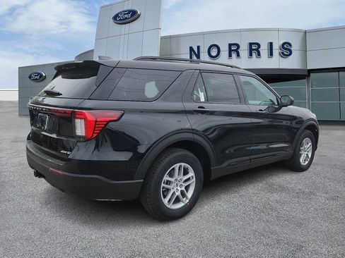 New 2026 Ford Explorer Active AWD/4WD image 4