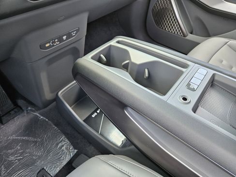 New 2026 Kia EV9 Wind image 14