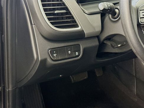 Used 2026 Kia Seltos LX AWD/4WD image 17