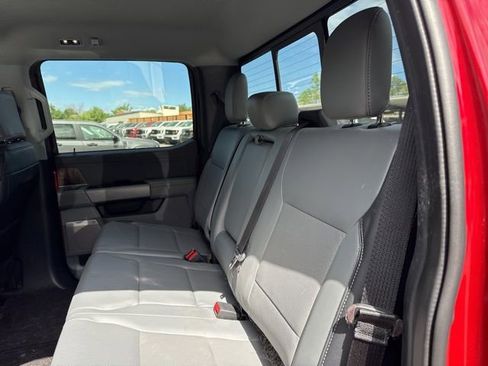 Used 2023 Ford F150 Lariat w/ Max Trailer Tow Package image 11