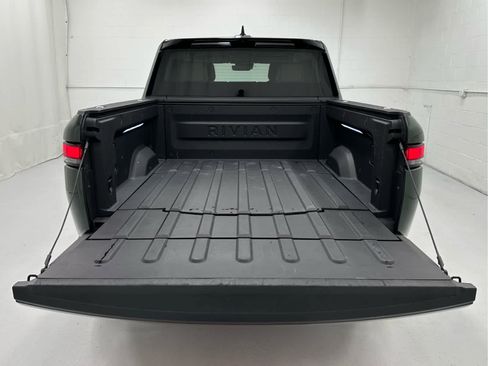 Used 2023 Rivian R1T Adventure image 40