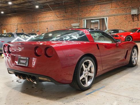 Used 2008 Chevrolet Corvette Coupe w/ Preferred Equipment Group RWD image 14