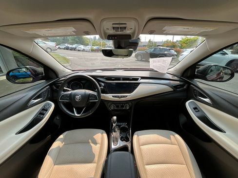 Used 2020 Buick Encore GX Essence w/ Experience Buick Package AWD/4WD image 13