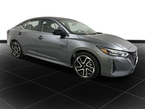 Used 2024 Nissan Sentra SR image 7