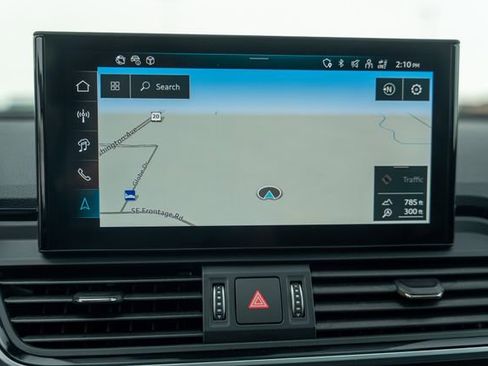 Used 2024 Audi SQ5 Premium Plus image 31