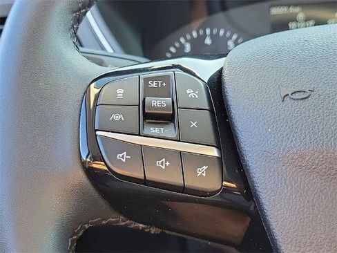 Certified 2022 Ford Escape SEL image 24