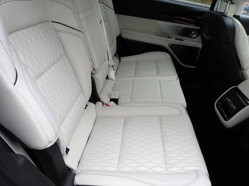 New 2026 Lincoln Nautilus Black Label w/ Jet Appearance Package image 14