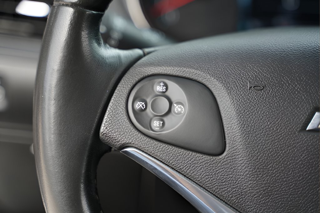 Used 2018 Chevrolet Impala LT FWD image 12