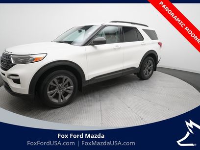 Used 2021 Ford Explorer XLT w/ XLT Sport Appearance Package