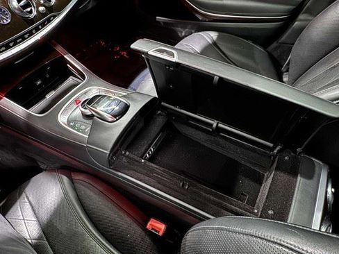Used 2016 Mercedes-Benz Maybach S 600 image 53