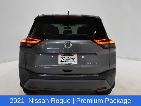 Used 2021 Nissan Rogue SV w/ Premium Package AWD/4WD image 5