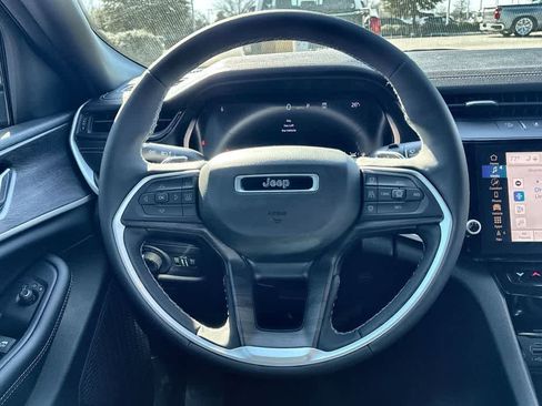 New 2026 Jeep Grand Cherokee Altitude RWD image 18
