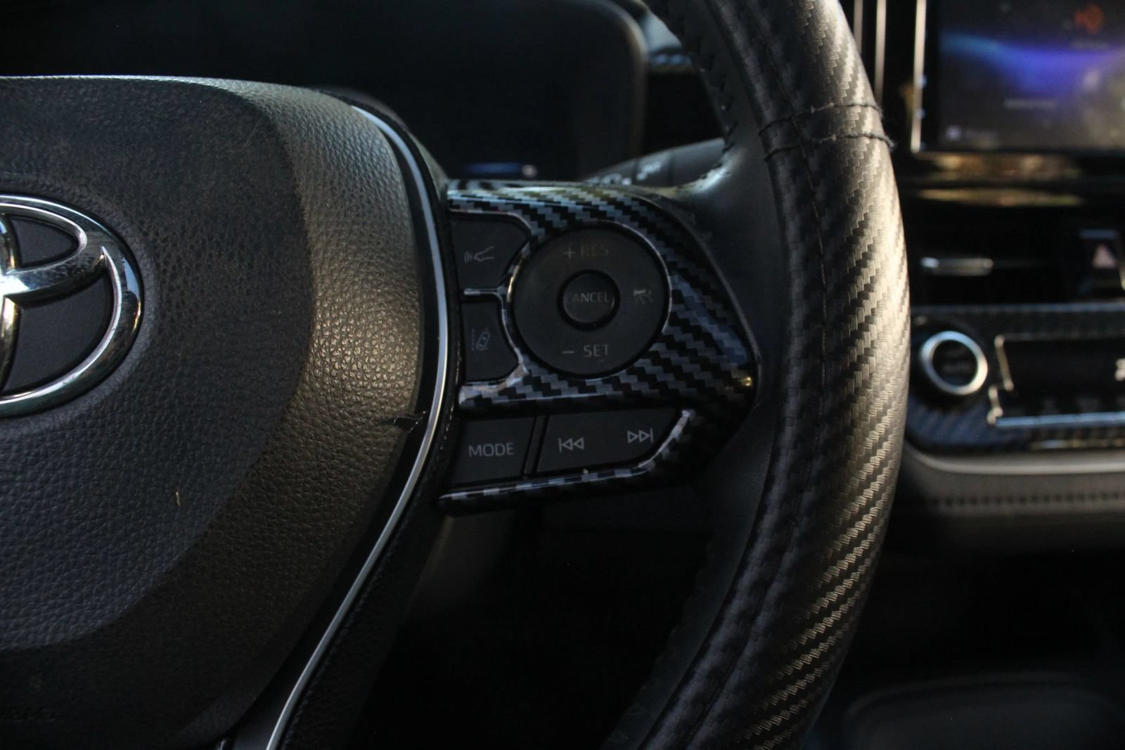 Used 2020 Toyota Corolla SE FWD image 26