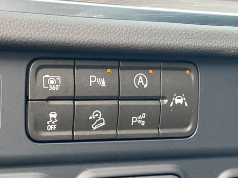 New 2026 Chevrolet Suburban Premier w/ Sun And Tow Package AWD/4WD image 12