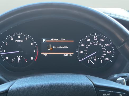 Used 2020 Genesis G80 3.8 RWD image 29