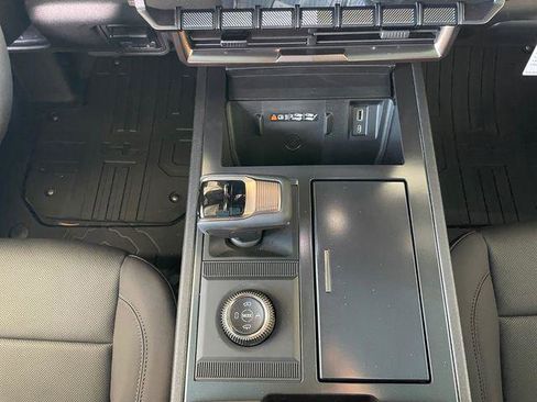 New 2024 GMC Hummer EV 3X w/ Omega Edition AWD/4WD image 12