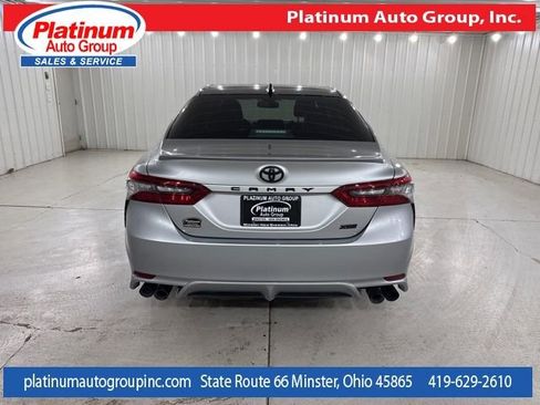 Used 2021 Toyota Camry XSE FWD image 4