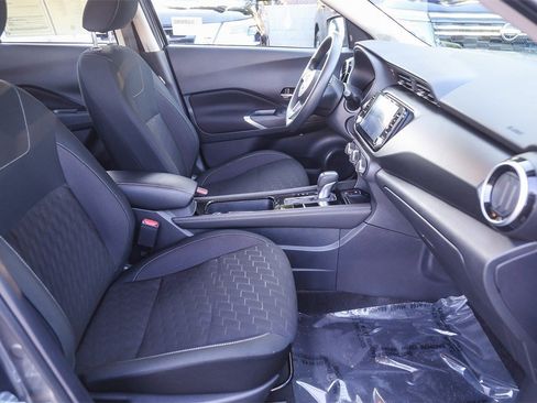 Certified 2024 Nissan Kicks SV w/ Interior Electronics Package image 15