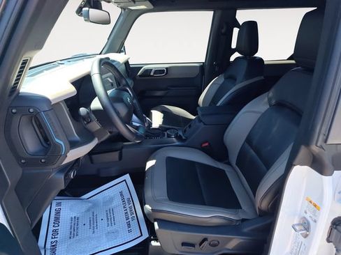 Certified 2024 Ford Bronco Wildtrak AWD/4WD image 9