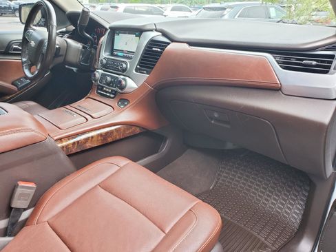 Used 2020 Chevrolet Tahoe Premier RWD image 31