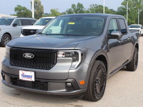 New 2025 Ford Maverick Lobo AWD/4WD image 4