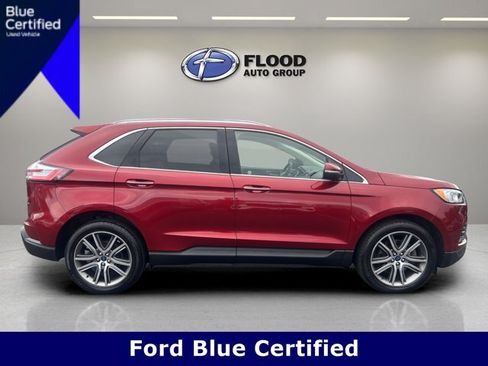 Certified 2019 Ford Edge Titanium w/ Cold Weather Package AWD/4WD image 4