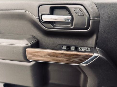 Used 2019 Chevrolet Silverado 1500 LT w/ All-Star Edition image 33