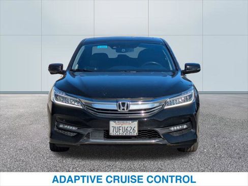 Used 2016 Honda Accord Touring image 3
