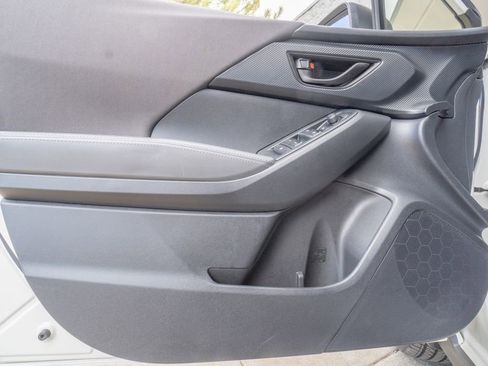 Certified 2025 Subaru Crosstrek 2.0i Premium w/ Convenience Package #2 image 7