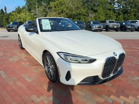 Used 2024 BMW 430i Convertible w/ Premium Package RWD image 5